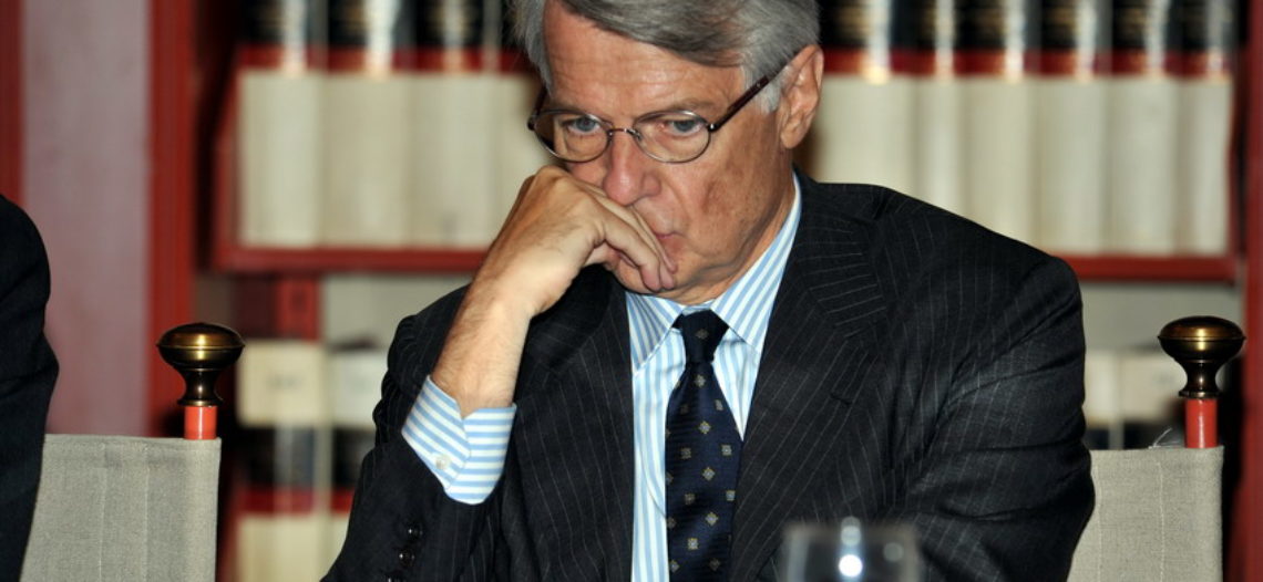 Ferruccio De Bortoli fa le pulci al Governo