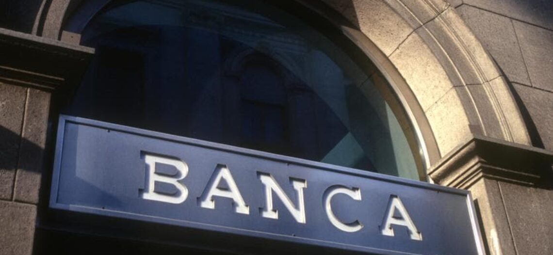 Non c’è fine alle discriminazioni bancarie